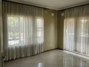 Townhouse/Cluster to Rent in Greendale