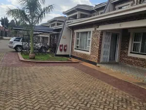 Townhouse/Cluster to Rent in Greendale
