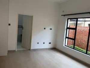 Townhouse/Cluster to Rent in Mount Pleasant