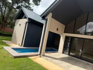 Townhouse/Cluster to Rent in Mount Pleasant