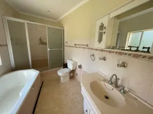 3 Bedroom House to Rent in Borrowdale Brooke
