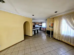 5 Bedroom House to Rent in The Grange