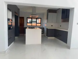 Townhouse/Cluster to Rent in Chisipite