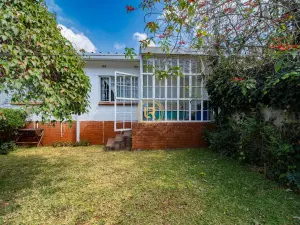 House to Rent in Greendale