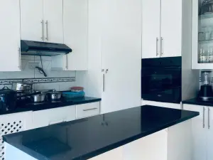 4 Bedroom House to Rent in Madokero Estates