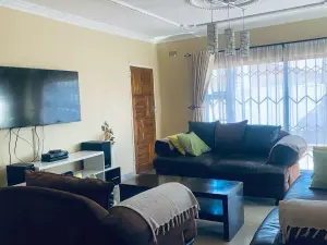 4 Bedroom House to Rent in Madokero Estates