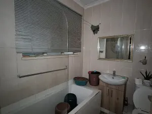 Flat/Apartment to Rent in Avenues
