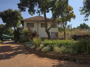 Flat/Apartment to Rent in Avondale