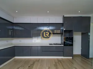 Townhouse/Cluster to Rent in Greendale