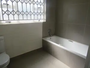 Townhouse/Complex/Cluster to Rent in Mount Pleasant Heights
