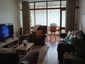 Flat/Apartment to Rent in Avenues