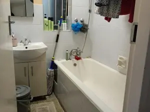 Flat/Apartment to Rent in Avenues