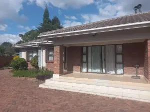 Townhouse/Complex/Cluster to Rent