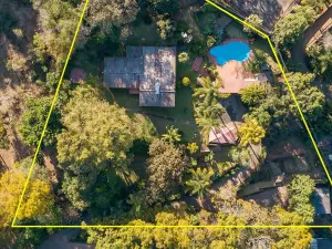5 Bedroom House to Rent in Greystone Park