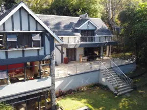 5 Bedroom House to Rent in Glen Lorne