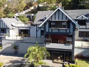 5 Bedroom House to Rent in Glen Lorne