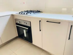 Townhouse/Complex/Cluster to Rent in Greendale