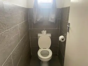 Other Commercial to Rent in Avondale