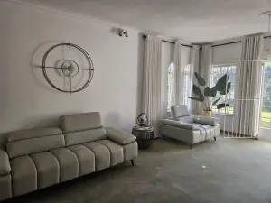 2 Bedroom Cottage/Garden Flat to Rent in Avondale West