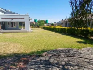 4 Bedroom House to Rent in Arlington