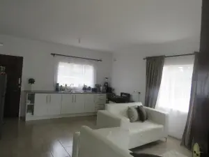 3 Bedroom Cottage/Garden Flat to Rent in Mandara