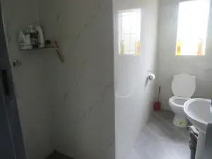 3 Bedroom Cottage/Garden Flat to Rent in Mandara
