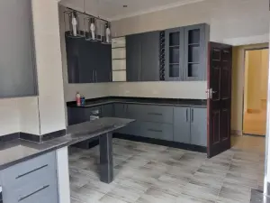 House to Rent in Chisipite