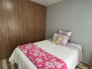 4 Bedroom House to Rent in Marimba Park