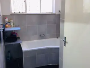 Flat/Apartment to Rent in Avondale