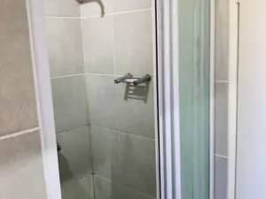 Flat/Apartment to Rent in Avondale
