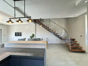 Townhouse/Complex/Cluster to Rent in Pomona