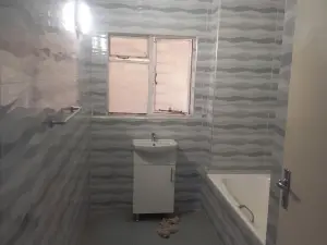 Flat/Apartment to Rent in Avenues