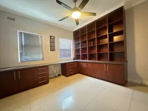 3 Bedroom House to Rent in Arlington