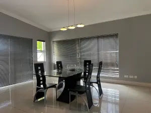 3 Bedroom House to Rent in Arlington