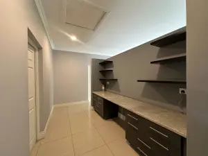 3 Bedroom House to Rent in Arlington
