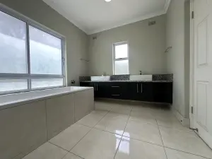 3 Bedroom House to Rent in Arlington