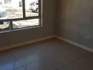 Townhouse/Cluster to Rent in Greendale