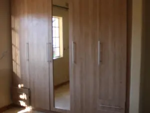 Townhouse/Cluster to Rent in Newlands