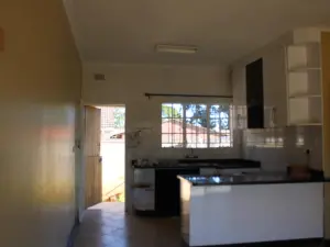 Townhouse/Cluster to Rent in Newlands