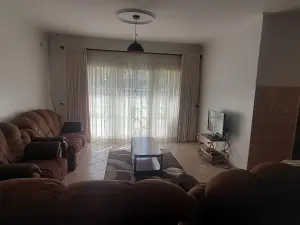 9 Bedroom House to Rent in Greendale