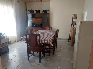 9 Bedroom House to Rent in Greendale