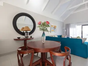 Townhouse/Complex/Cluster to Rent in Meyrick Park