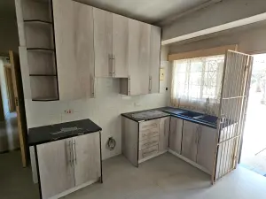 Warehouse/Industrial to Rent in Northwood