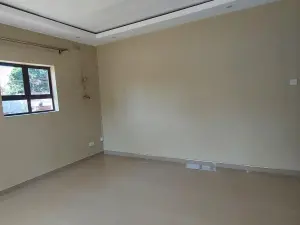 2 Bedroom Cottage/Garden Flat to Rent in Borrowdale West