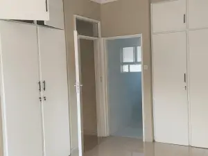 2 Bedroom Cottage/Garden Flat to Rent in Borrowdale West