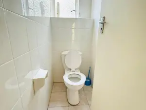 Flat/Apartment to Rent in Avenues