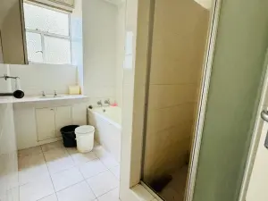 Flat/Apartment to Rent in Avenues