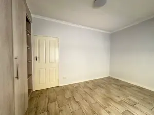 Townhouse/Complex/Cluster to Rent in Newlands