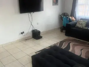 Flat/Apartment to Rent in Borrowdale