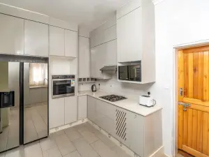 Townhouse/Cluster to Rent in Hogerty Hill